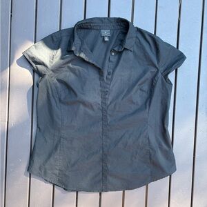 Worthington Short Sleeve Button Up Top
